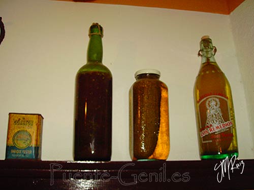 Botellas de conservas caseras