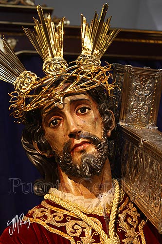 Detalle de la dulce mirada de Jesús Nazareno, donde se aprecia el su ojo agrietado